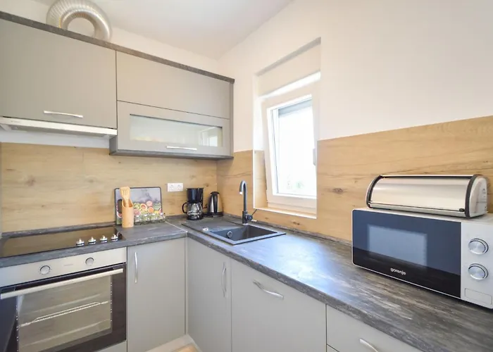 Milena By Interhome * Пакоштане