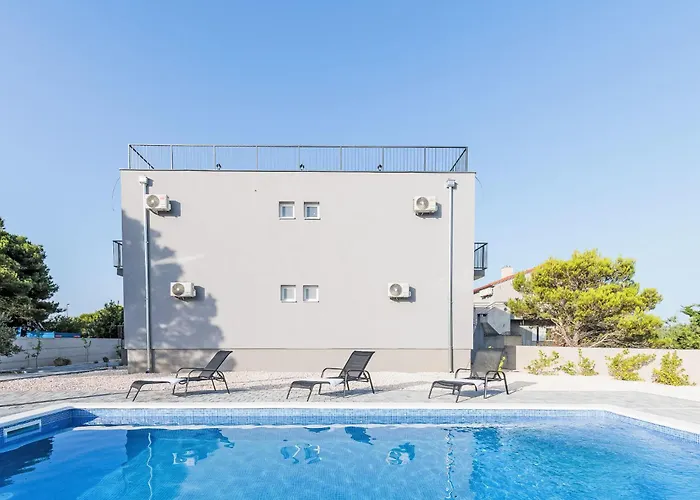 Milena By Interhome Пакоштане